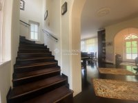 Eladó családi ház, Solymáron 251.9 M Ft, 5 szobás