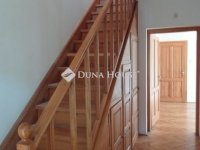 Eladó családi ház, XVIII. kerületben 160 M Ft, 7 szobás