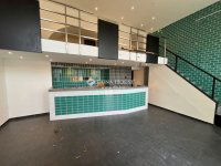 Eladó üzlethelyiség