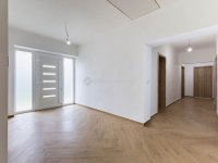 Eladó családi ház, XVIII. kerületben 229.99 M Ft, 5 szobás