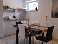 Eladó családi ház, XIII. kerületben 499 M Ft, 7 szobás