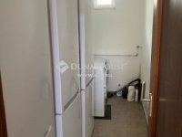 Eladó családi ház, Vecsésen 299.9 M Ft, 1 szobás