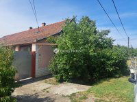 Eladó családi ház, Szentesen 39.9 M Ft, 3 szobás