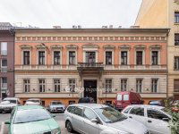 Eladó családi ház, IX. kerületben 893.2 M Ft, 20 szobás