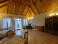 Eladó családi ház, Ercsiben 39.9 M Ft, 3 szobás