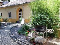 Kiadó téglalakás, albérlet, Pécsett, Munkácsy Mihály utcában