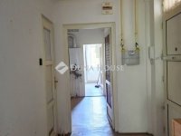 Eladó téglalakás, Pécsett 49.9 M Ft, 2 szobás