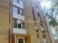 Eladó panellakás, Pécsett 45 M Ft, 2 szobás