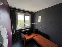 Eladó panellakás, Kecskeméten 37.5 M Ft, 3 szobás