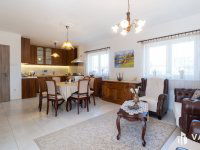 Eladó családi ház, Siófokon 99.9 M Ft, 4+1 szobás