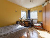 Eladó családi ház, Úrhidán 94.9 M Ft, 6 szobás