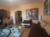 Eladó panellakás, Szolnokon 45 M Ft, 3 szobás