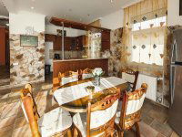 Eladó családi ház, Csomádon 155 M Ft, 4 szobás