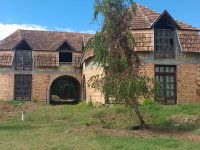 Eladó ikerház, Balatonszabadiban 59.9 M Ft, 6 szobás