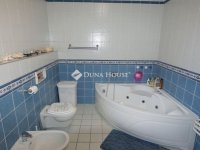 Eladó családi ház, Zalaegerszegen 205 M Ft, 7 szobás