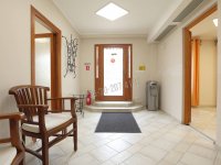 Eladó üzlethelyiség, Szegeden 91.5 M Ft, 3 szobás