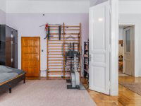 Eladó téglalakás, VI. kerületben 154.9 M Ft, 4 szobás