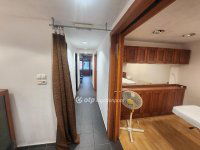 Eladó üzlethelyiség