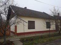 Eladó családi ház