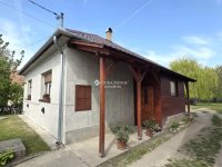 Eladó családi ház, Bugyin 57.9 M Ft, 2 szobás