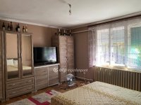 Eladó családi ház, Kunmadarason 10 M Ft, 2 szobás