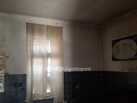 Eladó családi ház, Keszthelyen 26.5 M Ft, 2 szobás