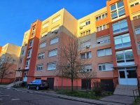 Eladó téglalakás, Kiskunfélegyházán 49.9 M Ft, 2 szobás