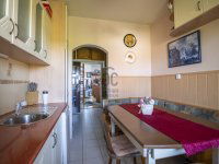 Eladó panellakás, IV. kerületben, Dunakeszi utcában 99.8 M Ft