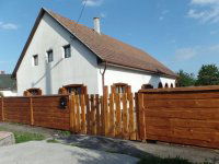 Eladó családi ház, Balatonlelleén 120 M Ft, 3 szobás