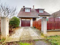 Eladó családi ház