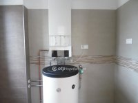 Eladó ikerház, III. kerületben 239 M Ft, 6 szobás