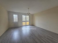 Eladó panellakás, Ajkán 41.59 M Ft, 2 szobás