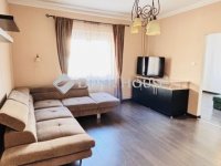 Kiadó téglalakás, albérlet, Pécsett 280 E Ft / hó, 3 szobás