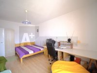 Eladó panellakás, Pécsett 44.9 M Ft, 2 szobás