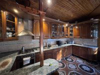 Eladó családi ház, Pécsett 84.99 M Ft, 4 szobás