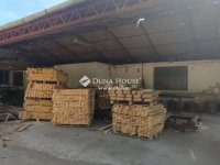 Eladó ipari ingatlan, Nagykőrösön 170 M Ft