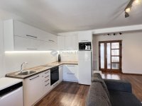 Eladó családi ház, Egerben 72.9 M Ft, 1+2 szobás