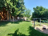 Eladó családi ház, Szentendrén 100 M Ft, 1 szobás