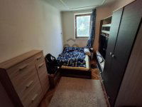 Eladó családi ház, Cegléden 35.5 M Ft, 6 szobás