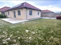 Eladó ikerház, Halásztelken 154 M Ft, 4 szobás