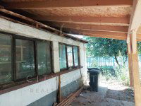 Eladó családi ház, Előszálláson 9.8 M Ft, 2 szobás