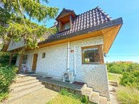 Eladó családi ház, Szentendrén 200.8 M Ft, 6 szobás