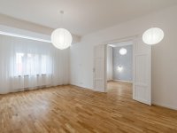 Eladó téglalakás, Budapesten, XIII. kerületben, Csanády utcában