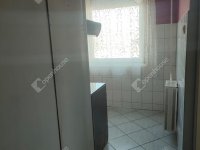 Eladó panellakás, Tatabányán 39.999 M Ft, 3 szobás