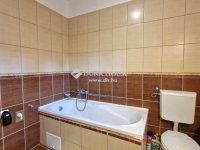 Eladó családi ház, Vácon 160 M Ft, 4 szobás