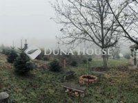 Eladó telek