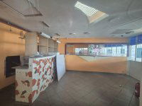 Eladó üzlethelyiség, Tatabányán 12 M Ft, 1+1 szobás