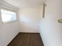 Eladó családi ház, Földeákon 39.9 M Ft, 3 szobás