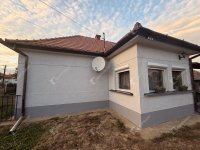 Eladó családi ház, Sármelléken 39.9 M Ft, 2 szobás