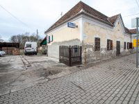 Eladó családi ház, Bakonyszombathelyen 34.99 M Ft, 7 szobás